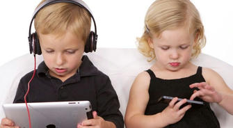 How to Solve the Problem of Children Being Addicted to Electronic Products